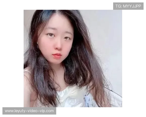 切尔西球星女友澄清求婚传闻:网络暴力让我心寒 切尔西球星女友澄清求婚传闻:网络暴力让我心寒